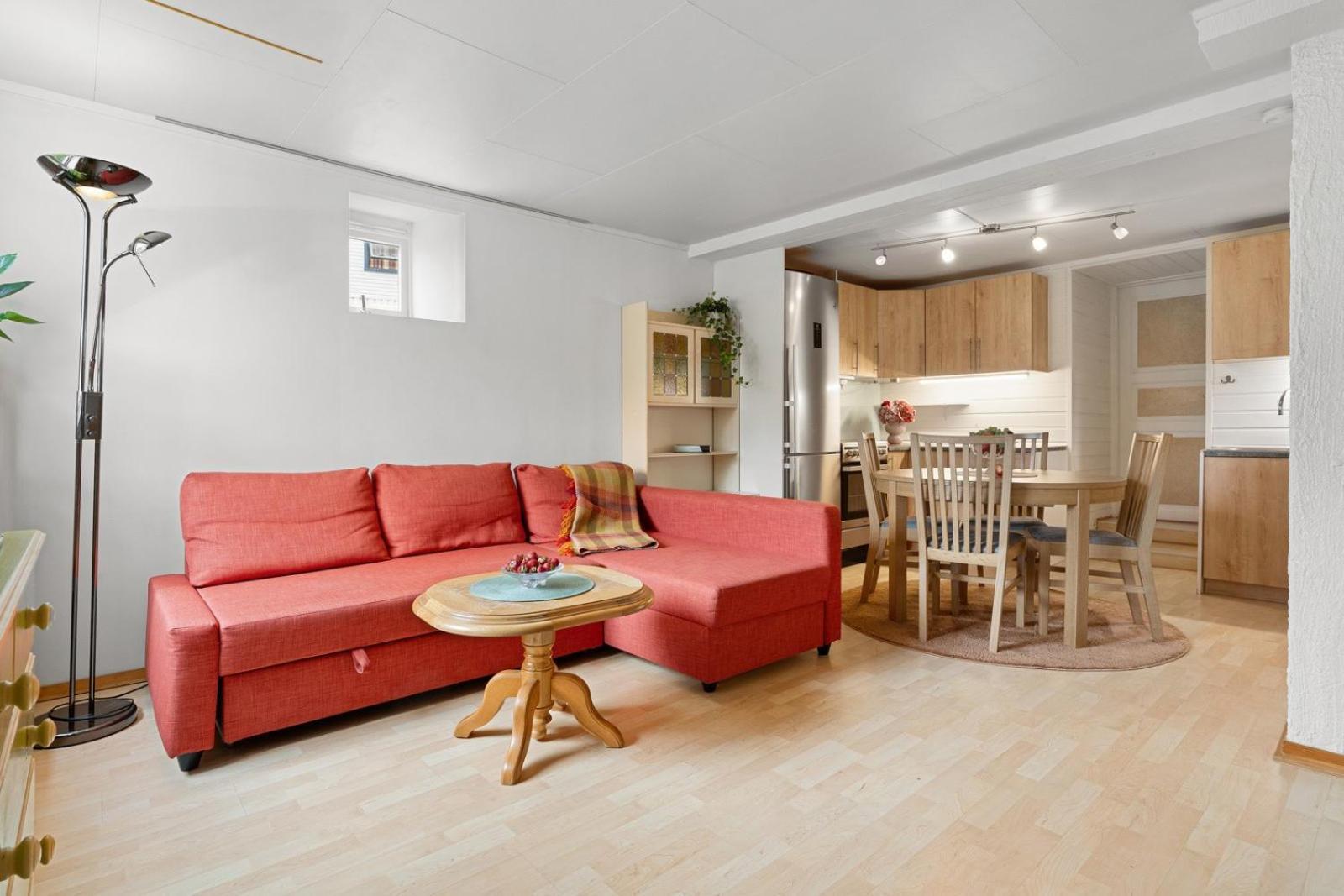 Room In Cozy Apartment 7 Min Walk From The City Center Tromsø Kültér fotó