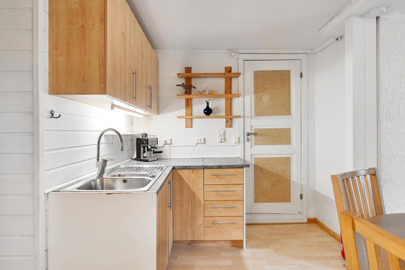 Room In Cozy Apartment 7 Min Walk From The City Center Tromsø Kültér fotó